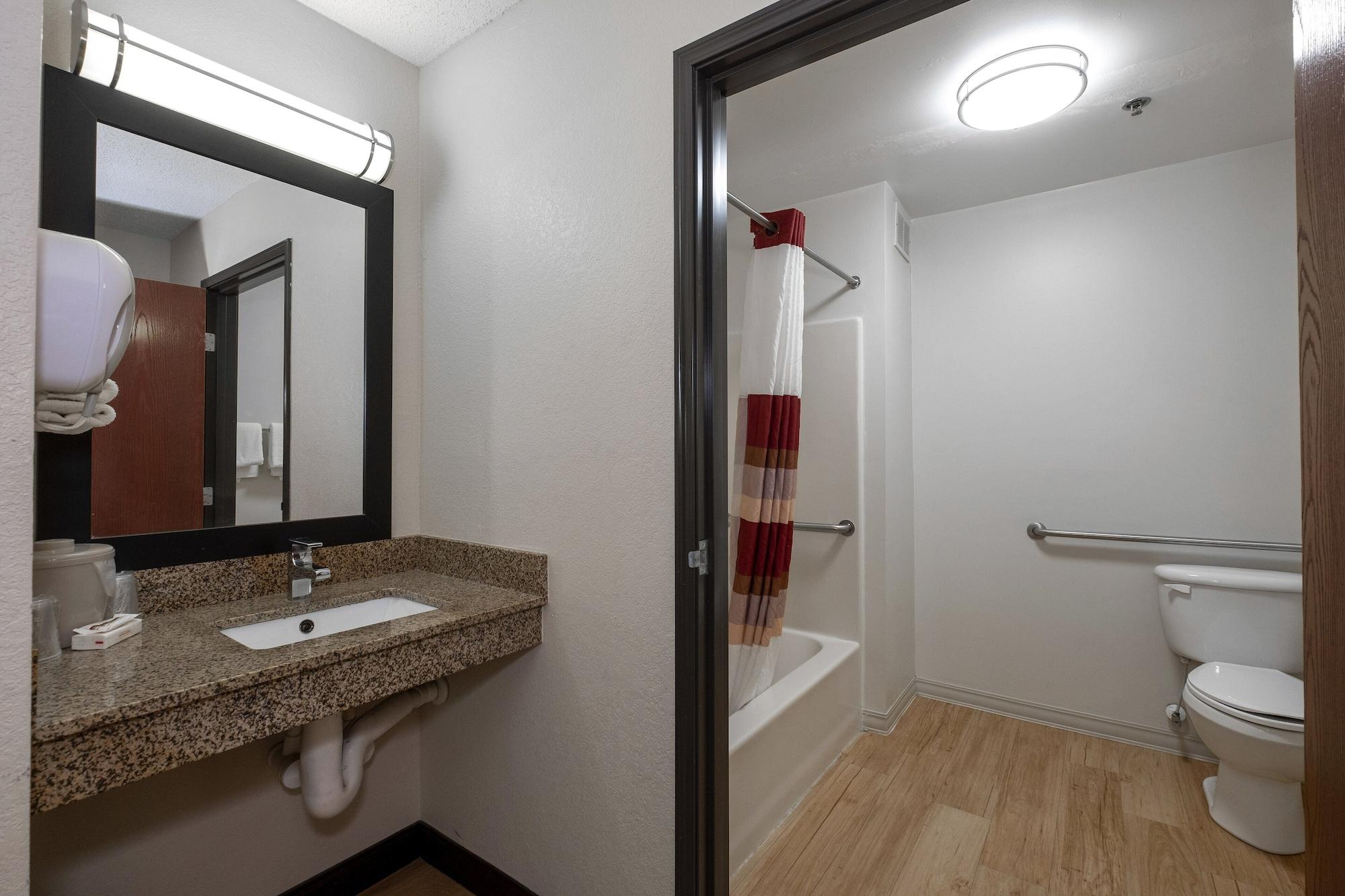Red Roof Inn & Suites Dover Downtown Ngoại thất bức ảnh